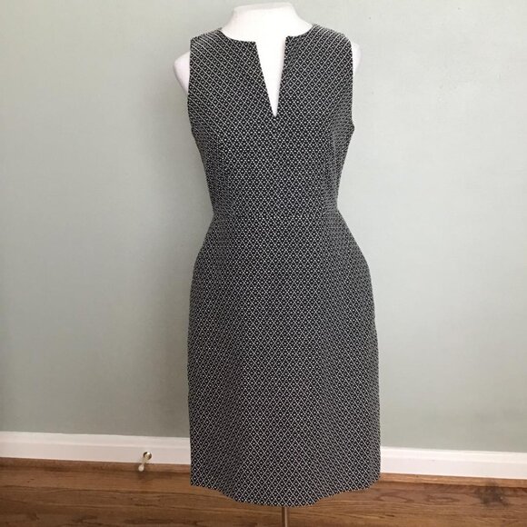 J.CREW Sleeveless Lined Sheath Size 4 Black & Cream Textured V Neck - Picture 1 of 5